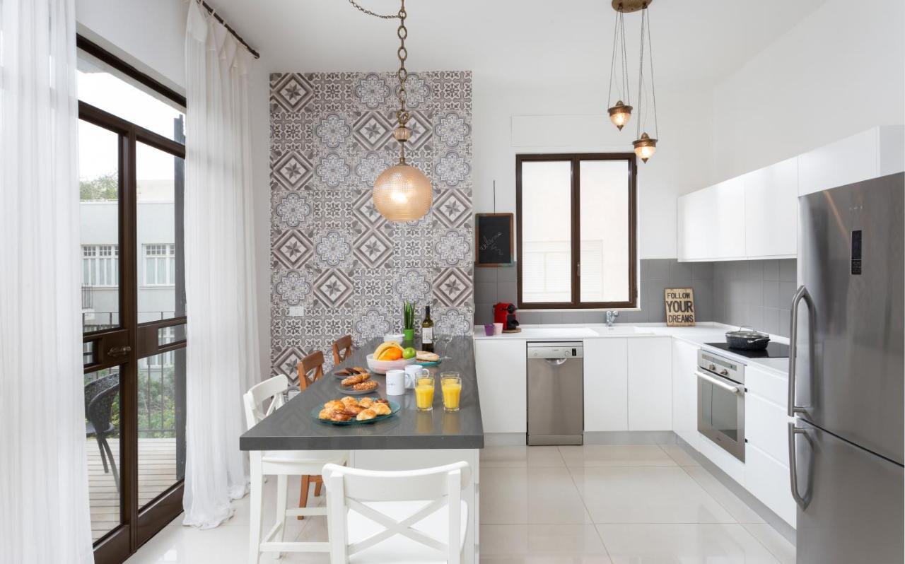 Apartament Modern 2Br With Mamad By Holyguest Tel Awiw Zewnętrze zdjęcie